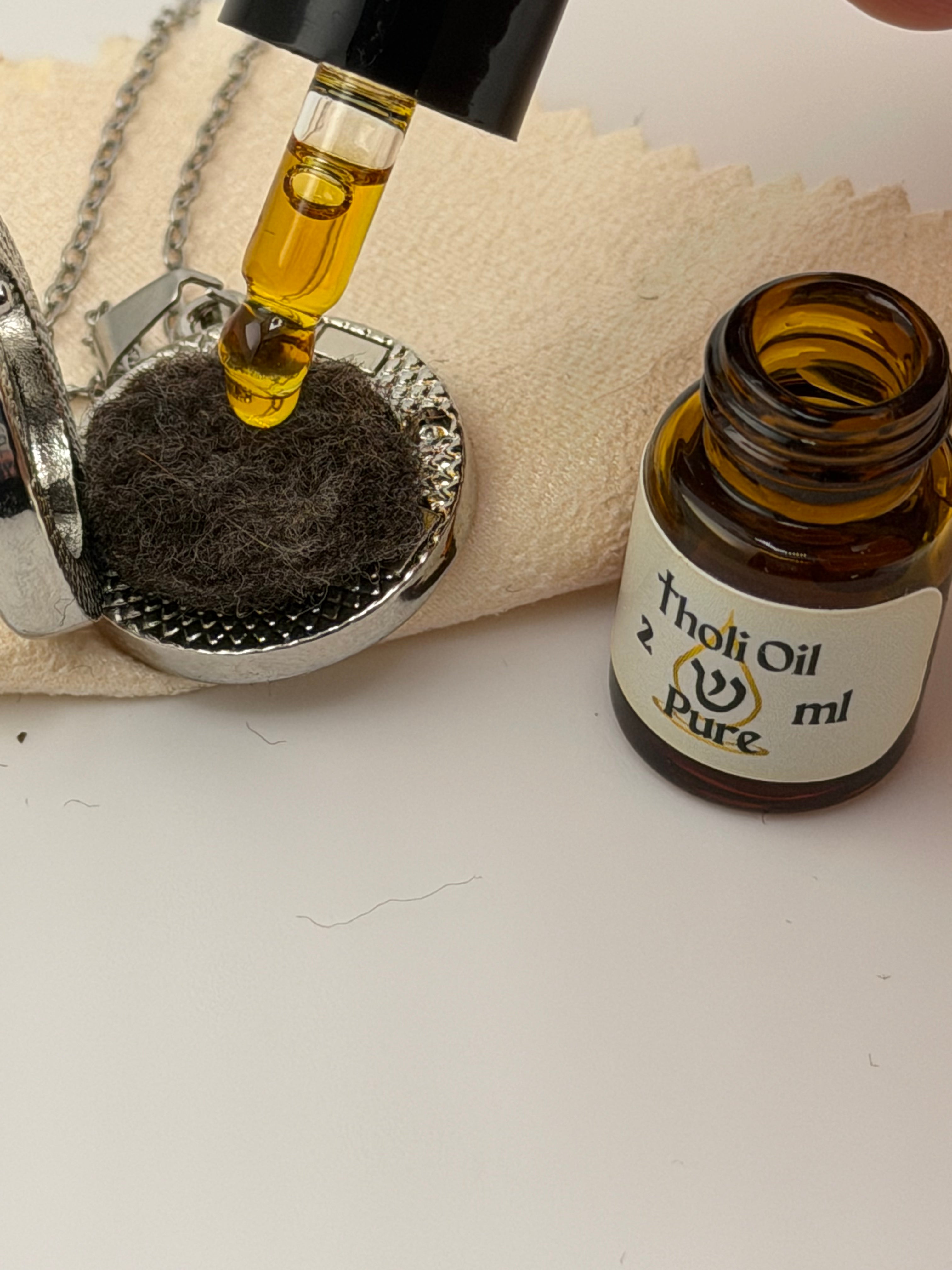 Tree of Life Essential Oil Diffuser Necklace Set - comes with Pure Tholi Essential Oil